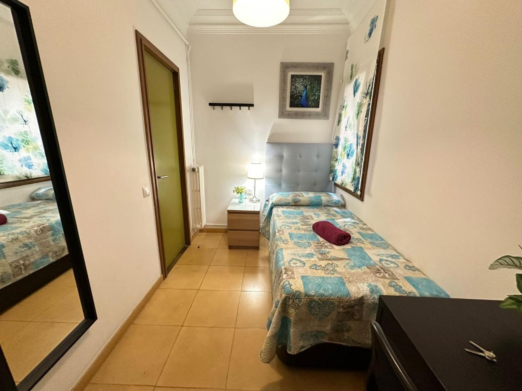 Alojamiento Nuevo Balmes Barcelone Extérieur photo